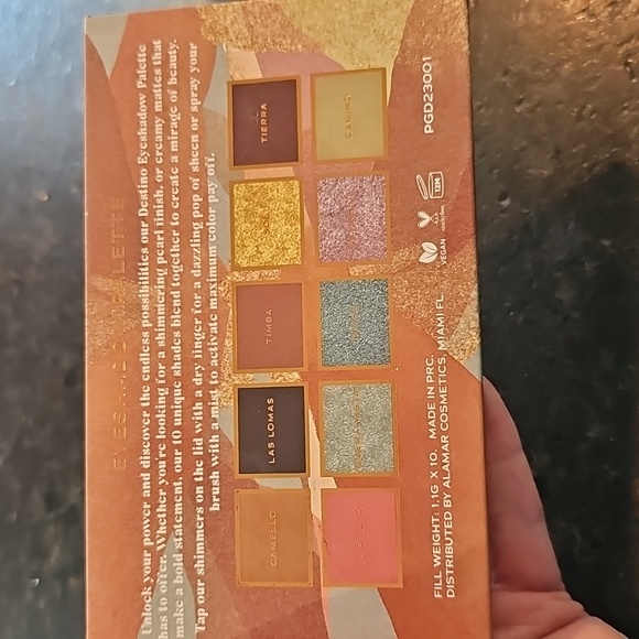 Alamar Cosmetics "destino" Eyeshadow Palette 10 Shades Shimmer, Pearl & Matte - Picture 3 of 3